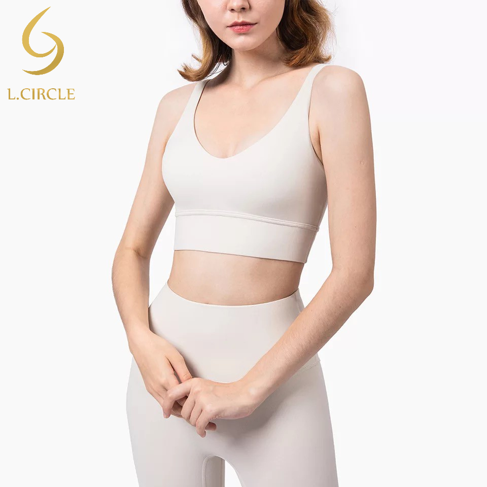 L.CIRCLENew Arrival Deep V Sexy Vest สปอร์ตบรา Push Up Shakeproof Gym Yoga bra