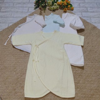 Romper suit บอดี้สูทแบบผูกแรกเกิด-6 เดือน เซต 4 ผืน มือสอง