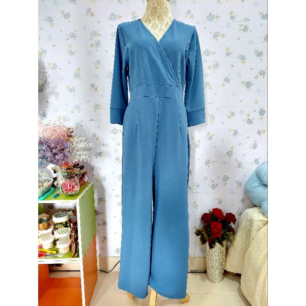 ชุดจั๊มสูท งานป้าย VZ Viris zamara (มือ2 มีตำหนิค่ะ)