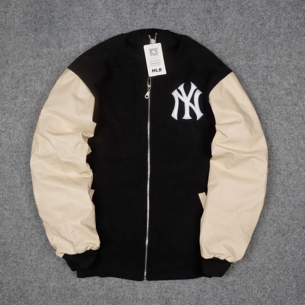 VARSITY JACKET BOMBER MLB NEW ERA NY CREAM สีดํา UNISEX ของแท้