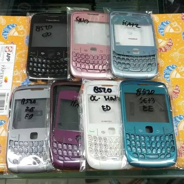 เคส Blackberry Gemini 8520 ด้านหน้าและด้านหลัง