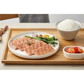 Spam Classic Light 80g 200g 340g แฮมกระป๋อง แฮมกระป๋องเกาหลี สำเร็จรูป สูตรต้นตำรับ 스팸