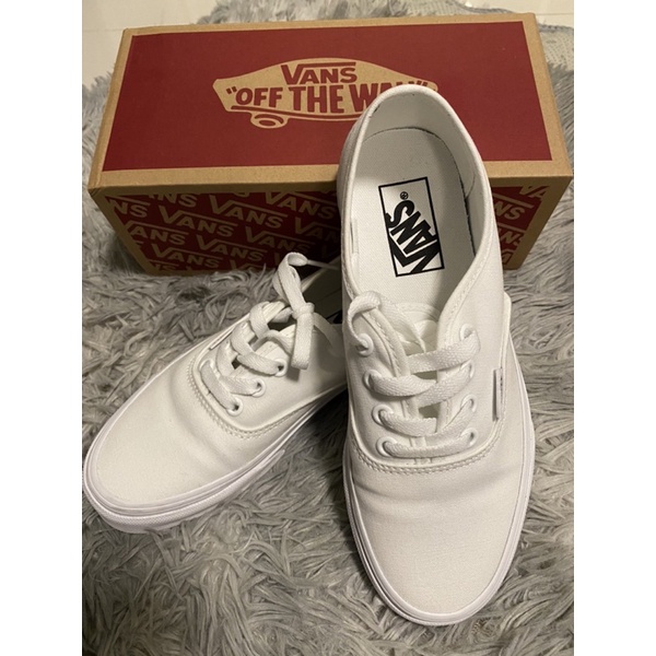 Vans Authentic True White [มือสอง-ใส่ครั้งเดียว]