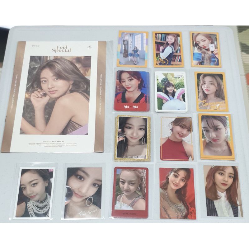 สองครั้งโฟโต้การ์ดอย่างเป็นทางการจากอัลบั้ม JIHYO MEMBER