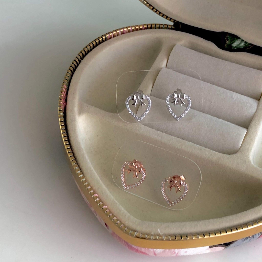 Winterwinter Jewelry Silver925 : เครื่องประดับเงินแท้ เงินแท้925 ต่างหูรูปหัวใจเพชร cz ประดับโบว์