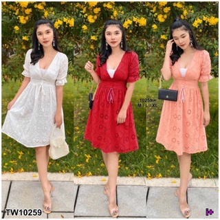 👗Pfashion [ส่งไว!!🚛] P10259 เดรสฉลุลูกไม้ กระดุมด้านหน้า #Borichta lace openwork dress Button front #Borichta