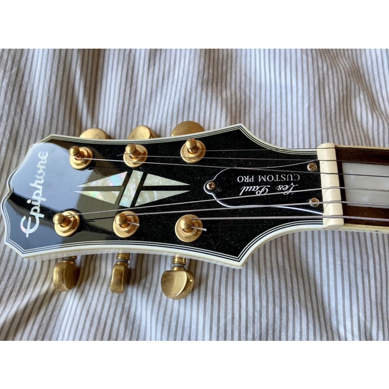 Guitar Epiphone Les Paul Custom Pro