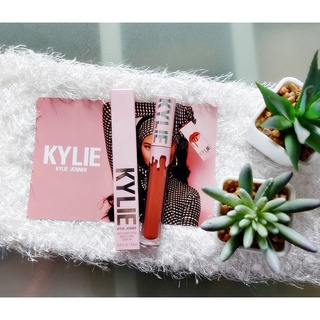 (แพ็คเก็จใหม่ New Package) Kylie Matte Liquid Lipstick #Autumn