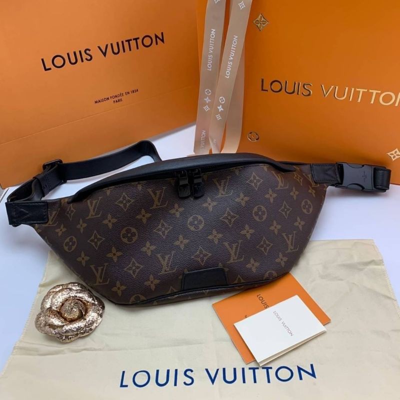 louis vuitton bag maison fondee en 1854