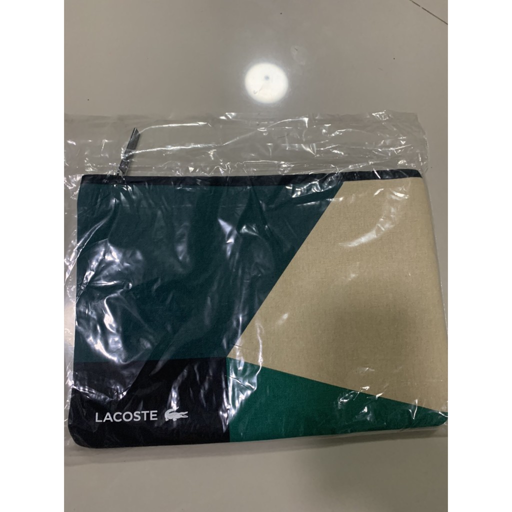 กระเป๋า Lacoste 1 ใบ แถมฟรี