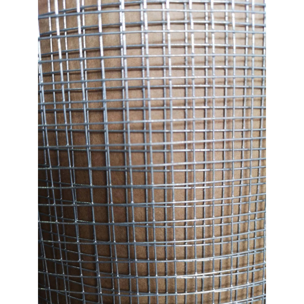 ตาข่ายเหล็ก ตาข่ายลวดสาน ตาข่ายลวดเหล็ก 1/4*1/4 (2หุน) กว้าง0.90เมตร ยาว3เมตร แบบอย่างดี ลวดหนา