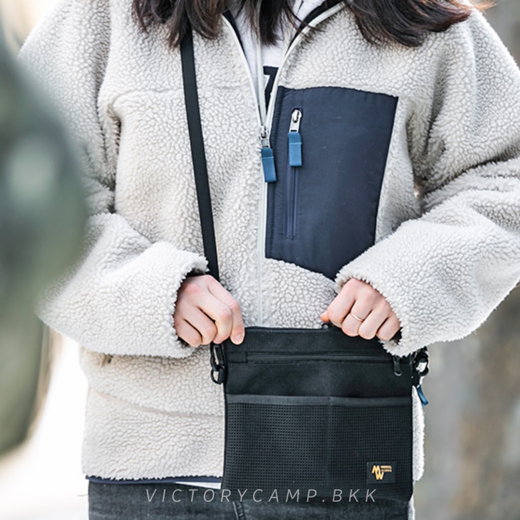กระเป๋าสะพายข้าง Saccoche Bag - Minimal Works