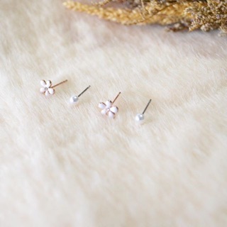 flower sweet earrings set.