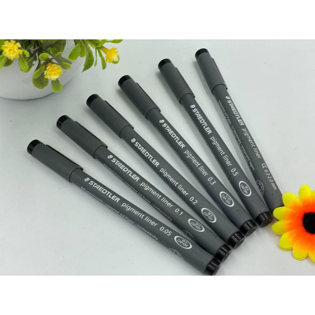 STAEDTLER ปากกาเขียนแบบ/ตัดเส้น หัวเข็ม pigment liner หมึกดำ