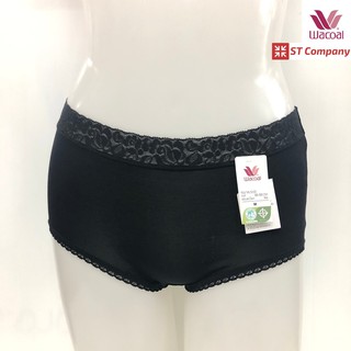 Wacoal Boyleg Panty แบบขาสั้น (Boyleg) สีดำ (BL) 1 ชิ้น ขอบลูกไม้ กระชับเก็บก้น นุ่ม ลื่น กางเกงใน วาโก้ รุ่น WU8893