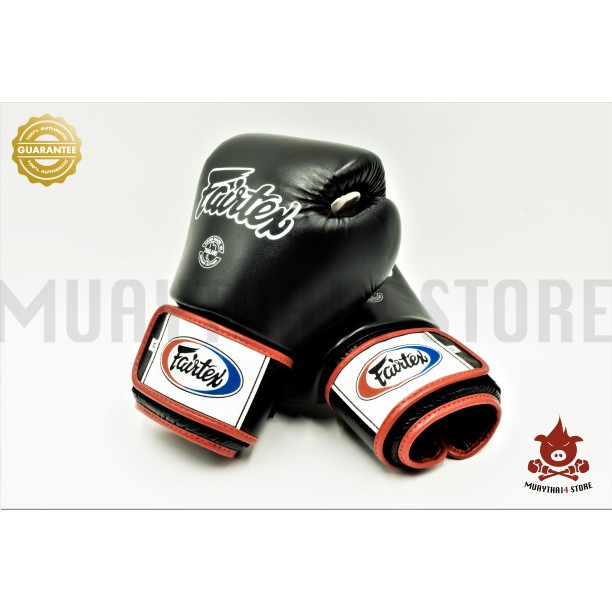 นวมชกมวย Fairtex BGV1-3T  black / white / red นวมมวย สี ดำ ขาว แดง Boxing Gloves
