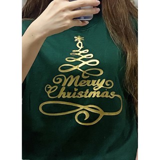 เสื้อยืดผ้าฝ้าย เสื้อยืดคริสต์มาสGolden ❄️ Merry Christmas Tree Dark Green T-Shirt