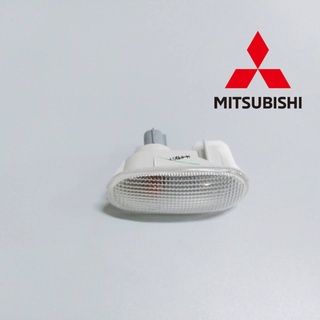 🚦ใหม่ แท้ MITSUBISHI 🚦MR574781 ไฟเลี้ยวข้างแก้มบังโคลน TRITON