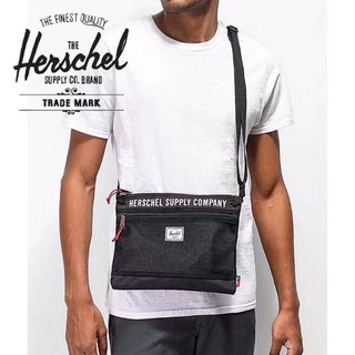 ***Sale***กระเป๋าสะพายข้าง Herschel  Alder Athletics ของแท้พร้อมส่ง