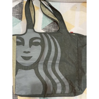 กระเป๋าหิ้วหรือสะพายไหล่ทรงtote Starbucks collection Singapore ทักมาลดให้ครับ