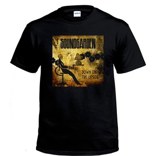 เสื้อยืดผ้าฝ้ายเสื้อยืดผ้าฝ้าย 100% พิมพ์ลายกราฟิก Soundgarden BAND GILDAN UNISEXL XL  XXL 3XL