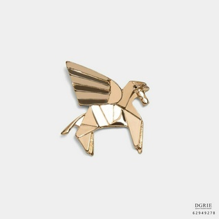 Gold Pegasus Brooch – เข็มกลัดเพกาซัสสีทอง