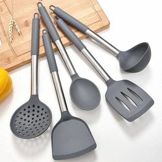 ชุดอุปกรณ์ครัว  ชุดกระชอนตะหลิว Spatula colander set 1 เซต 5 ชิ้นชุดกระชอนตะหลิว รุ่น: 2001