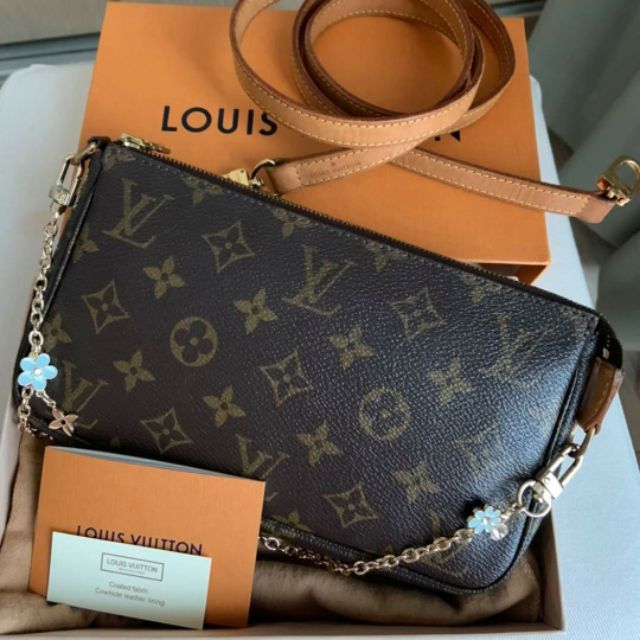 กระเป๋า LV pochette nm