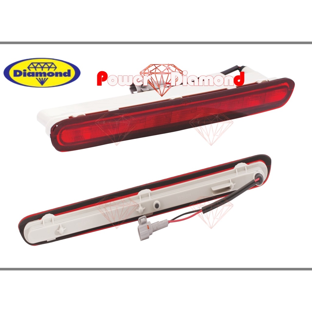 ไฟเบรค ไฟเบรคฝาท้าย TOYOTA HILUX REVO ปี 2015 - 2024 สีแดง โตโยต้า สีแดง ตราเพชร ไดมอนด์ Diamond 01-3071R0