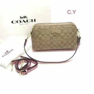 กระเป๋าสะพาย Coach( new)