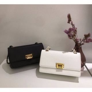 กระเป๋า สะพาย charleskeith_dabag สอบถามก่อนสั่งนะคะ