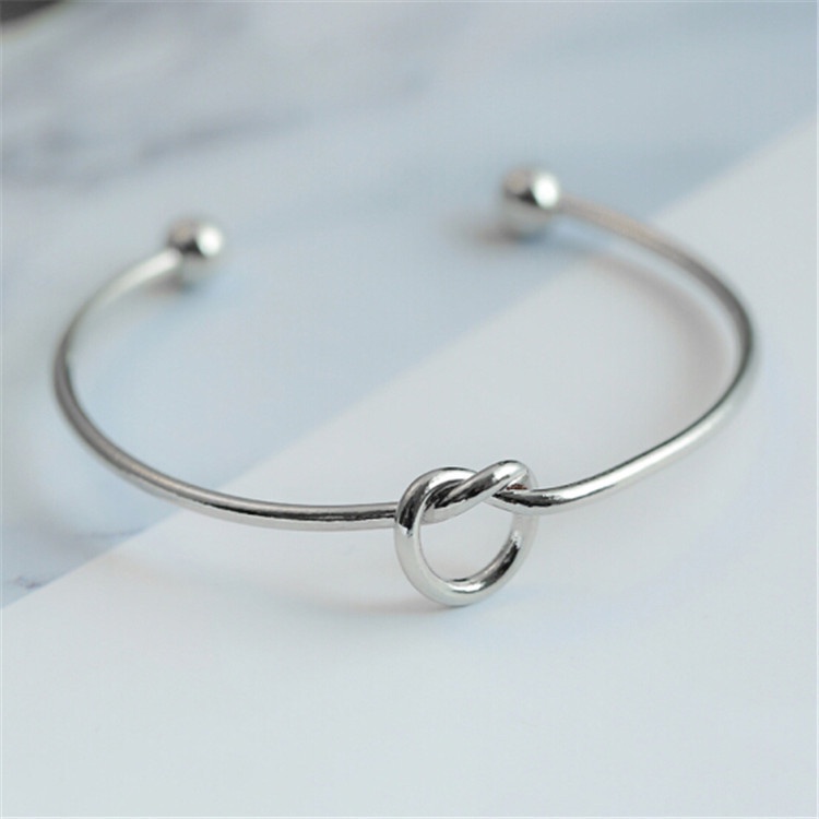 สร้อยข้อมือโลหะรักสําหรับผู้หญิงเปิดกําไลข้อมือโรสโกลด์ ราคา ถูกที่สุด ดีลบีเคเค แกลเลอรีภาพที่ 3