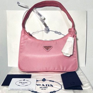 prada hobo ของใหม่ สีชมพูอ่อน