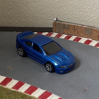 มือ 2 Hot Wheels ‘06 Pontiac GTO