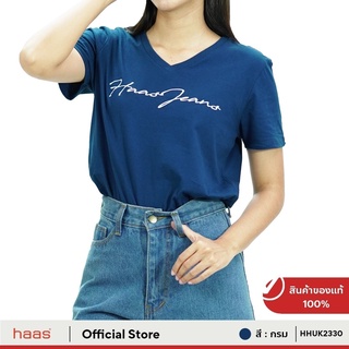 haas เสื้อยืดผู้หญิง คอวี แขนสั้น ลายสกรีน Haas Jeans HHVK2320