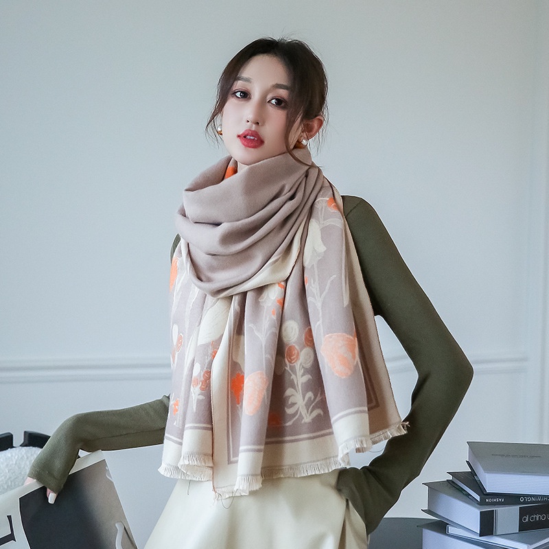 [Xiyanmeiwu] ผ้าคลุมไหล่ ผ้าพันคอ ผ้าแคชเมียร์เทียม ความยาวปานกลาง พิมพ์ลาย ประดับพู่ สไตล์เรโทร ให้ความอบอุ่น สําหรับผู้หญิง 60 * 1 - รูปที่ 7