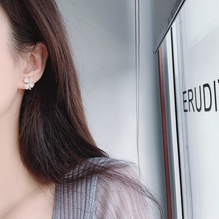 Clover ต่างหูดอกไม้น่ารักไม่มีหลุม Ce363