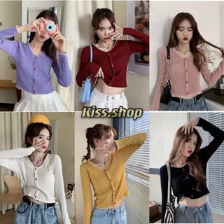 Kiss. shop🌟พร้อมส่ง🌟เสื้อครอปแขนยาวคอวี ใส่สบายเนื้อผ้าดีมาก(2080-1)