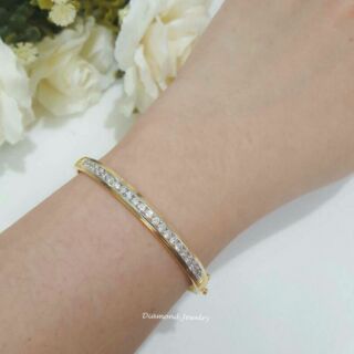 Diamond bangle