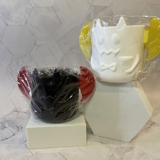 Starbucks Halloween 2019 Cat Cup Stand Set of 2 Black White Official Tall size ขายเป็นเซต