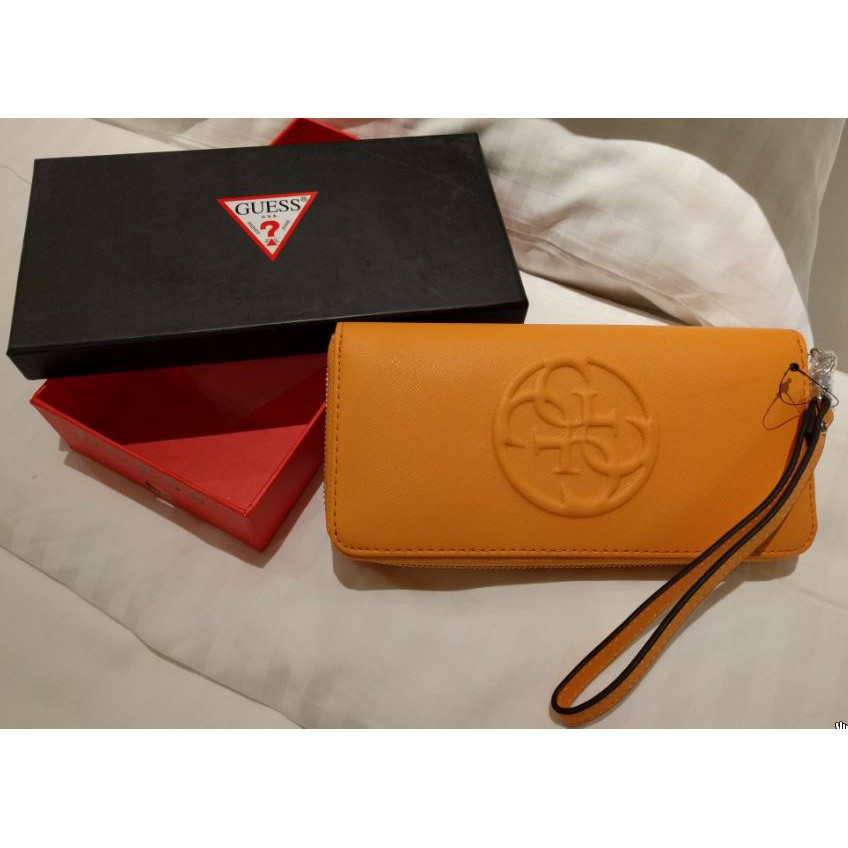 กระเป๋าสตางค์ ยี่ห้อGUESSใบยาว ซิปรอบ (แท้100%)