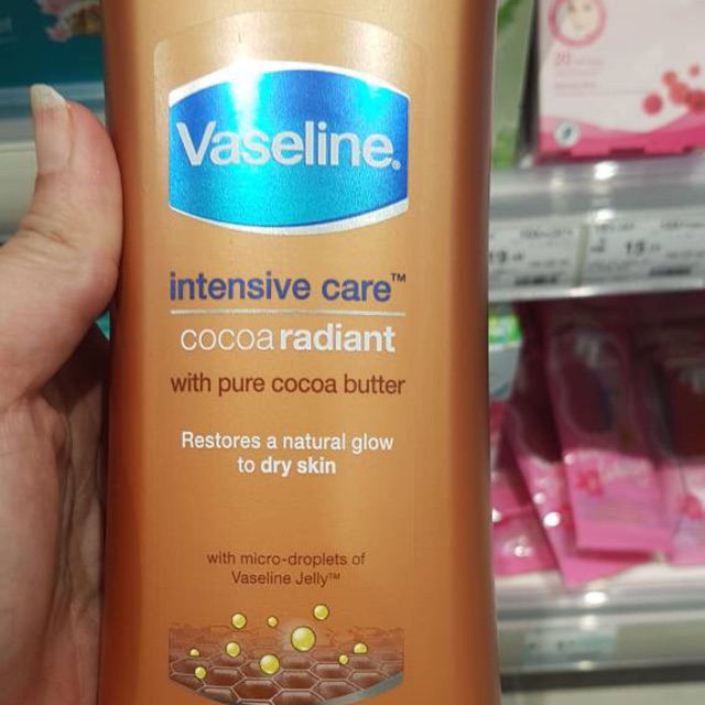 Vaseline intensive care cocoa radiant
