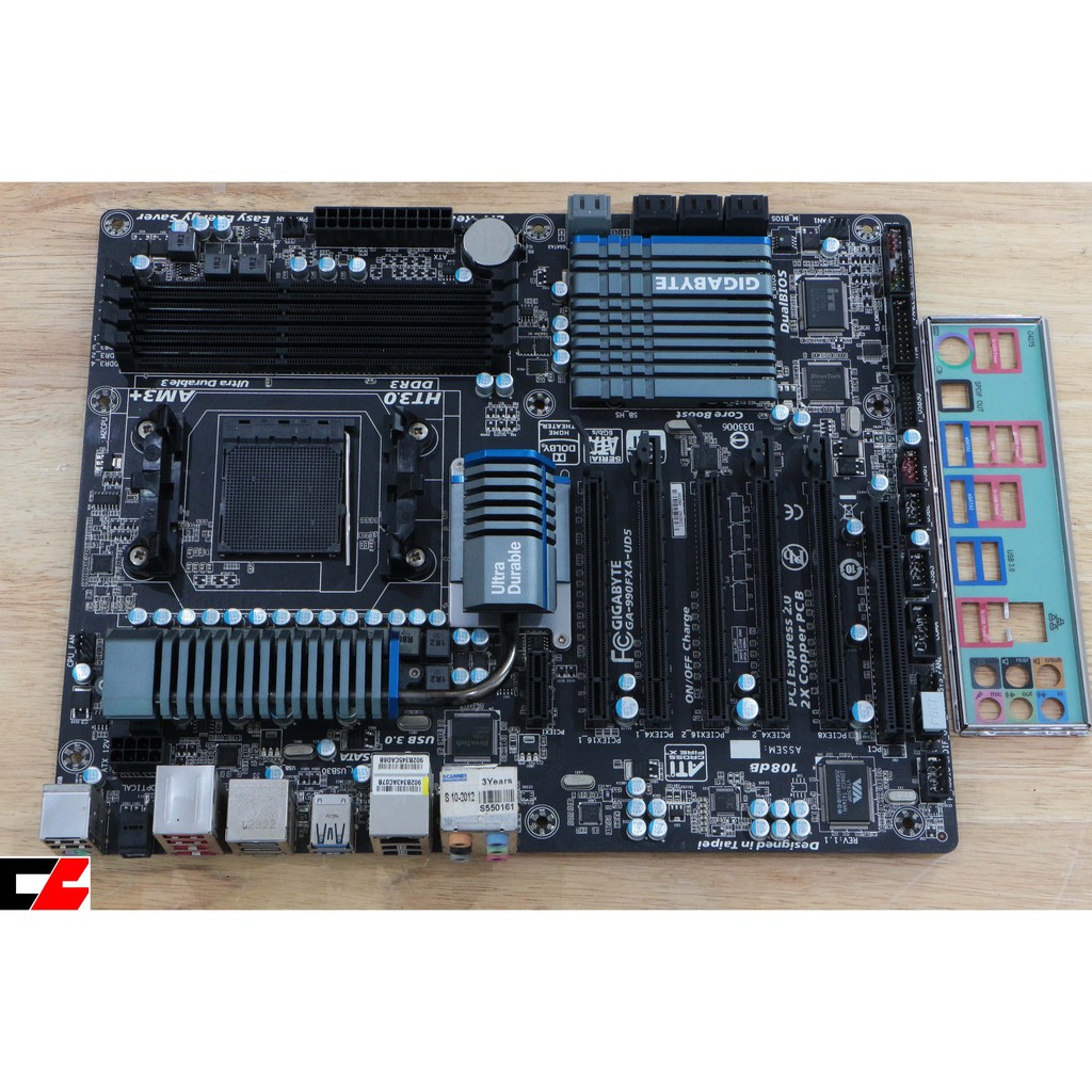 MB AMD AM3+ GIGABYTE GA-990FXA-UD5  [ รองรับ CPU AM3+ ตระกูล FX ได้ถึง FX8370 ]