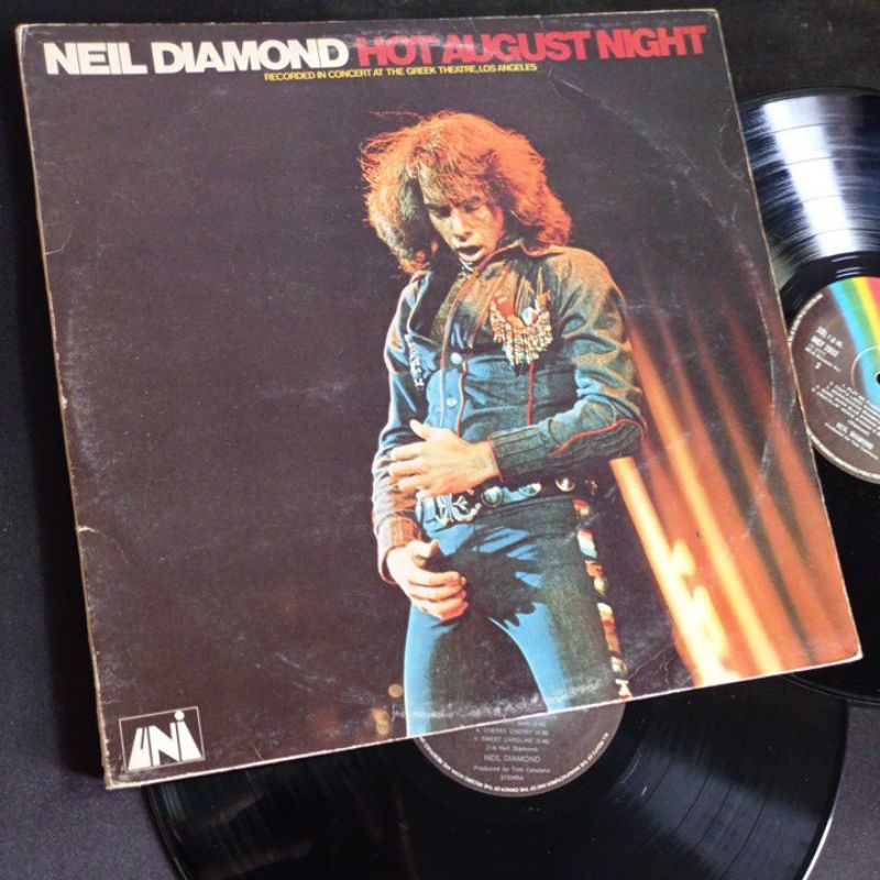 แผ่นเสียง 12 นิ้ว 2 LP บันทึกการแสดงสด Neil Diamond Hot August Night ทดลองฟังได้ครับ