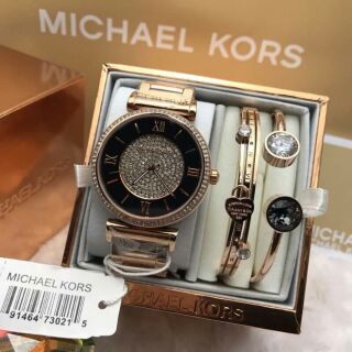 MICHAEL KORS ของเเท้ครับ