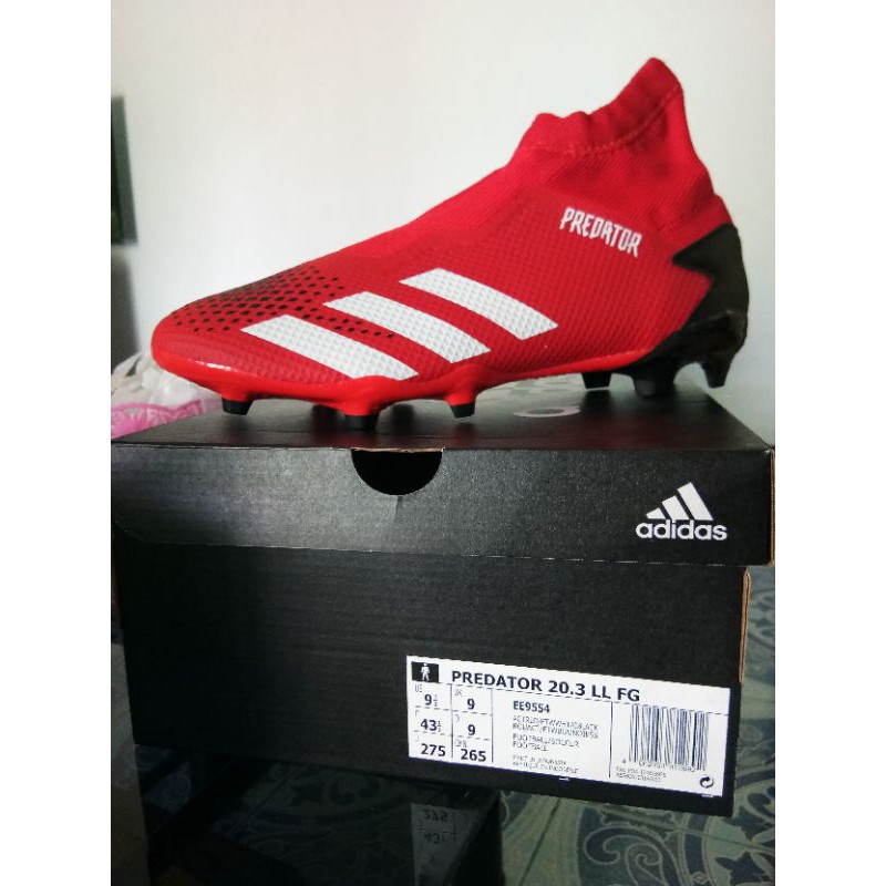 รองเท้าฟุตบอลadidaspredator20.3LL FG (มือสอง)