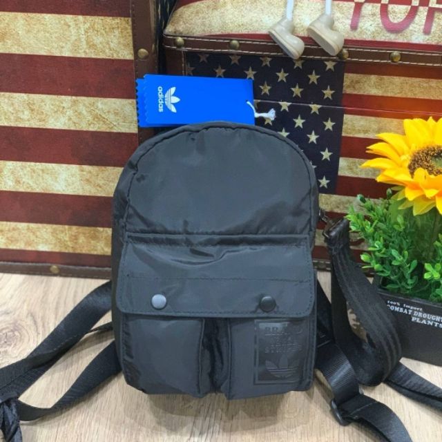 พร้อมส่งแท้💯 Adidas Mini shoulder bag &amp; backpack