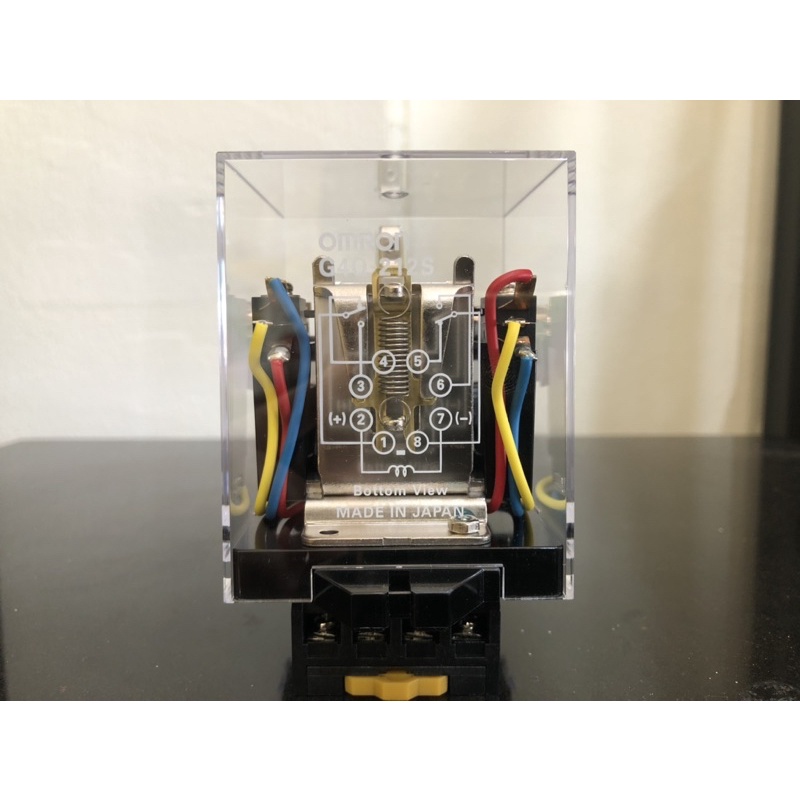 RELAY OMRON G4Q-212S 220VAC แรชชิ่ง รีเลย์