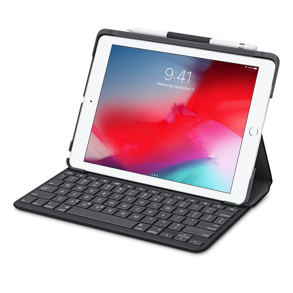Logitech Slim Folio Case with Integrated Bluetooth Keyboard for iPad (5th &amp; 6th Gen.) คีย์บอร์ดบลูทูธ สำหรับ iPad
