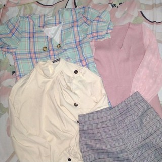 เสื้อผ้าsaleเฉพาะในไลฟ์นะคะ